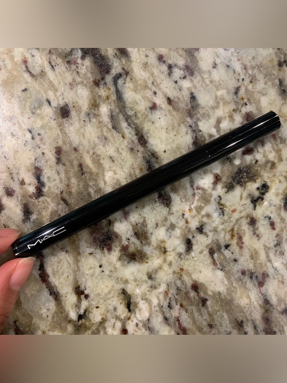MAC Brushstroke 24 hr liner -pen eyeliner,color Brushblack 0.02 Oz.